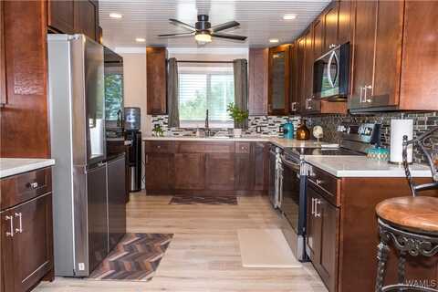 1102 N Washington Street, Livingston, AL 35470