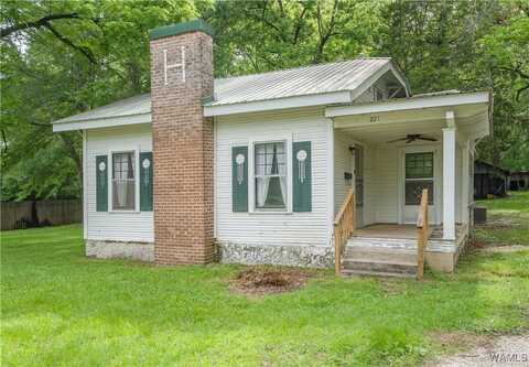 221 3rd Court SW, Fayette, AL 35555