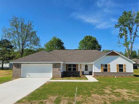 50 BANK Drive, Moundville, AL 35474