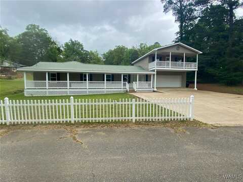 320 10th Street SW, Fayette, AL 35555