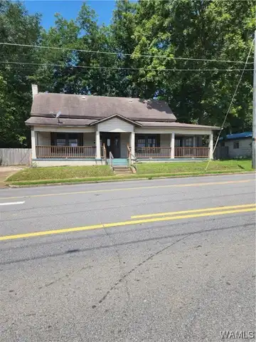 424 2nd Avenue SE, Fayette, AL 35555