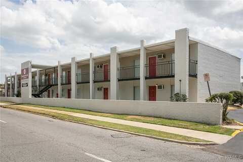 603 Hargrove Road E, Tuscaloosa, AL 35401