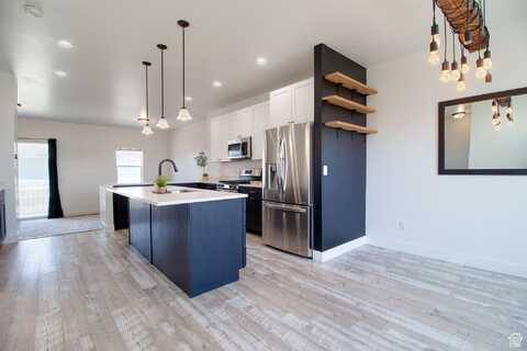 1051 W NARROWS S, Bluffdale, UT 84065