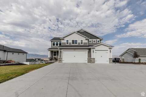 495 N 900 E, Hyde Park, UT 84318