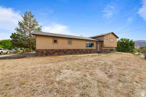 820 LOCUST, Moab, UT 84532