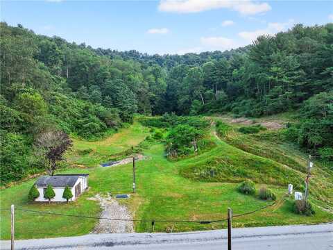 213 HARGUS CREEK ROAD, Holbrook, PA 15341