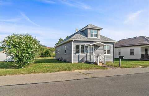 615 Orr Ave, Ford Cliff Boro, PA 16228