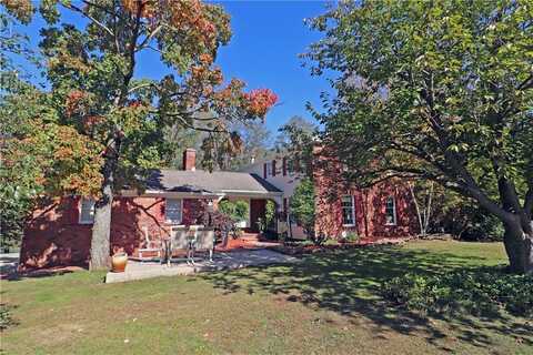1420 Highview Drive, Unity, PA 15601