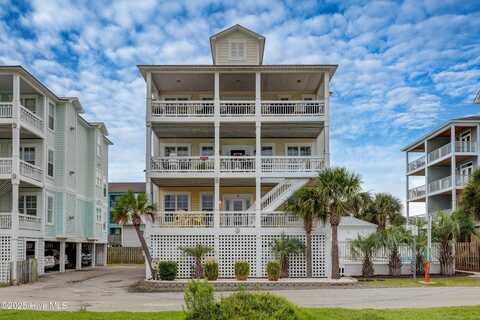 2 Clam Shell Lane, Carolina Beach, NC 28428