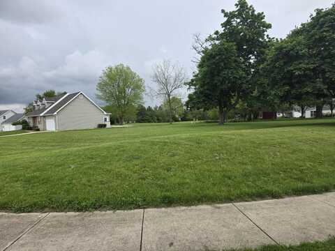 902 Tecumseh Drive, Saint Marys, OH 45885