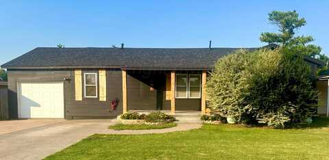 505 S Ridgeland Avenue, Fritch, TX 79036