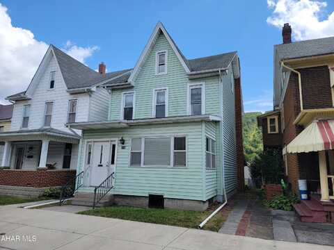 1554 Logan Avenue, Tyrone, PA 16686