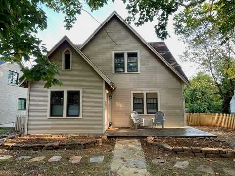 412 Ila ST, Fayetteville, AR 72701