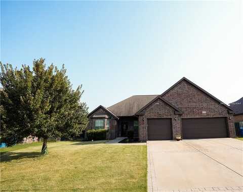 2501 SW Tupelo AVE, Bentonville, AR 72713