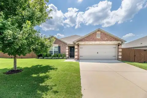 2407 Elmwood AVE, Lowell, AR 72745