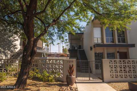 7319 E NORTHLAND Drive, Scottsdale, AZ 85251