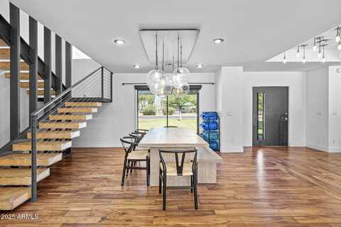 6210 N 15th Avenue, Phoenix, AZ 85015