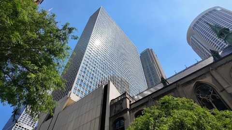 111 E. Chestnut Street, Chicago, IL 60611