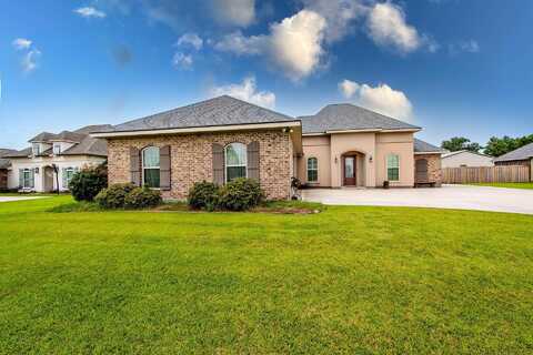 142 Crossing North St, Thibodaux, LA 70301