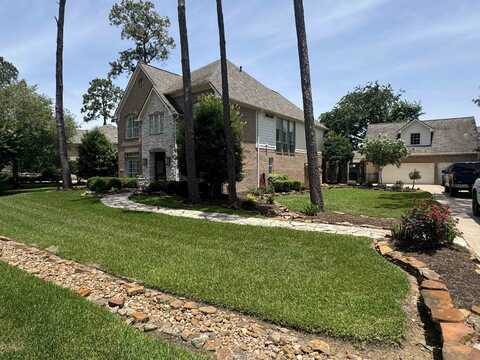 1011 Oak Park Lane, Friendswood, TX 77546
