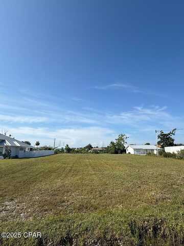 53 1st Street, Mexico Beach, FL 32456