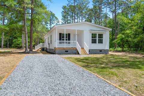14 Redwood Road, Southport, NC 28461