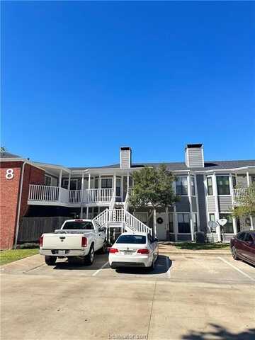 4441 Old College, Bryan, TX 77801