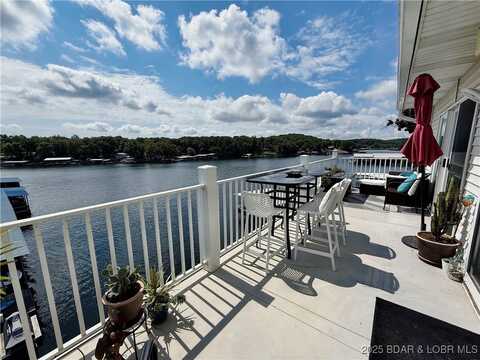 180 Lakeview Resort Boulevard unit: 4E, Sunrise Beach, MO 65079