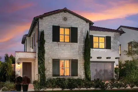 112 Oakstone, Irvine, CA 92618