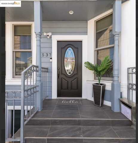 1537 Revere AVE, San Francisco, CA 94124