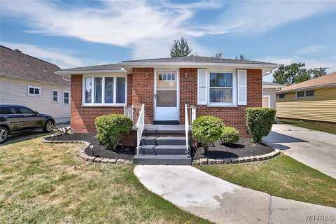 126 Leonore Road, Amherst, NY 14226
