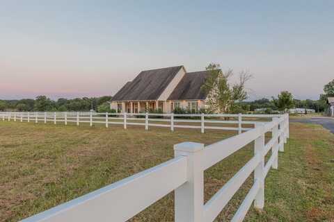 195 Green Valley Dr, Greenbrier, AR 72058