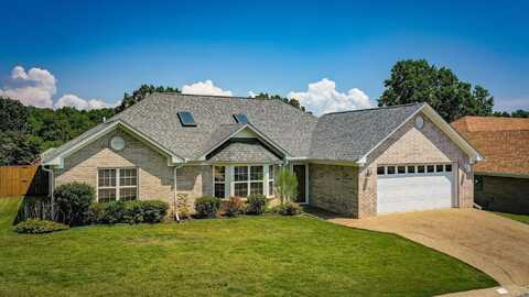 150 Forest View Circle, Hot Springs, AR 71913