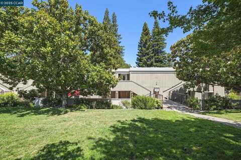 1425 Canyonwood Ct. #6, Walnut Creek, CA 94595