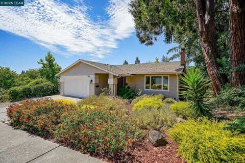 711 Sterling Dr, Martinez, CA 94553