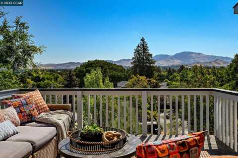 2460 Sky Rd, Walnut Creek, CA 94597