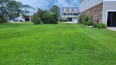 4618 Hedrick St., North Myrtle Beach, SC 29582