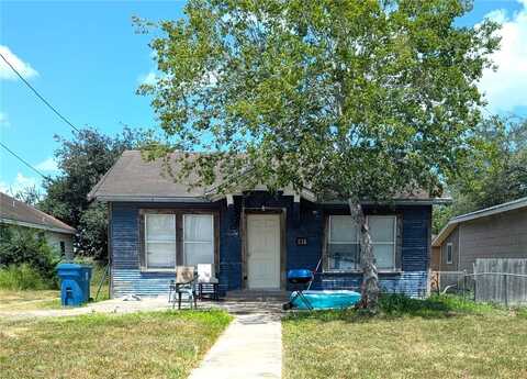 516 S Bee Street, Mathis, TX 78368