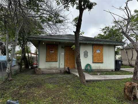 4849 Easter Drive, Corpus Christi, TX 78415