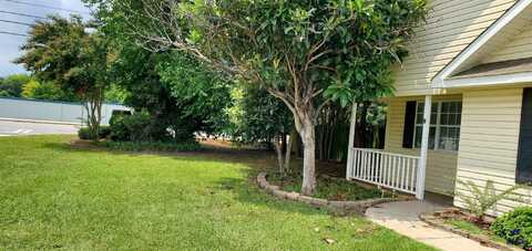 302 Golden Eagle Trail, Warner Robins, GA 31093