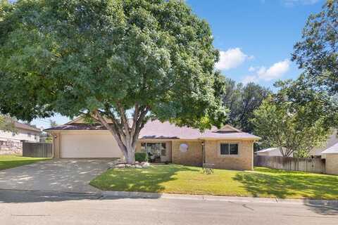 207 Red Oak Lane, Kerrville, TX 78025