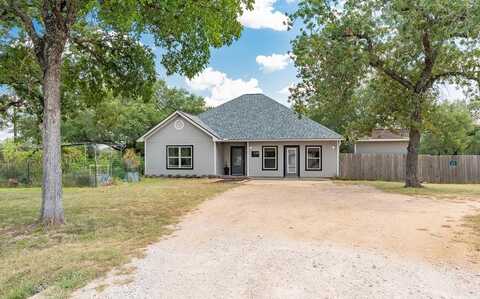 118 E Dawn Drive, Johnson City, TX 78636