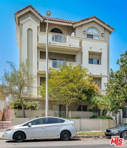 1409 Armacost Ave, Los Angeles, CA 90025