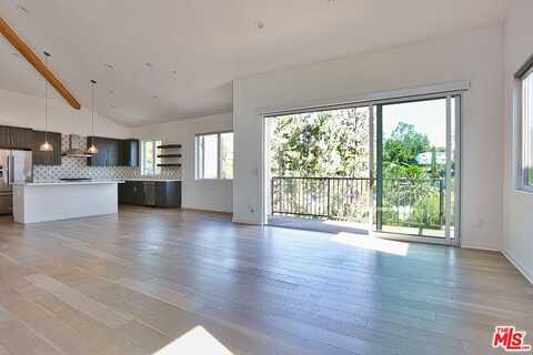 2068 Cerro Gordo St, Los Angeles, CA 90039