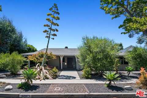 13202 Dobbins Pl, Los Angeles, CA 90049