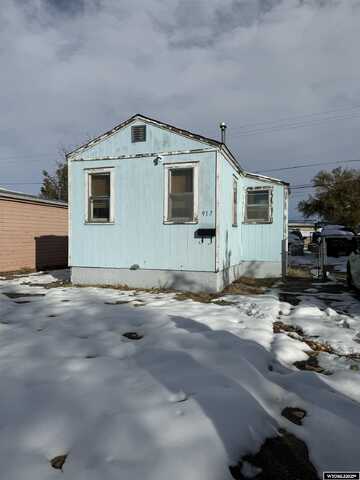 917 N Washington Streets, Casper, WY 82601