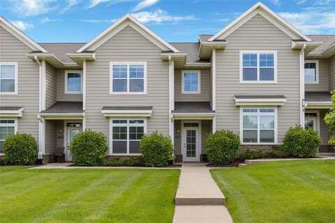 4697 Herbert Hoover Hwy SE, Iowa City, IA 52240