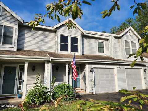 33 Stoney Creek Drive, Clifton Park, NY 12065