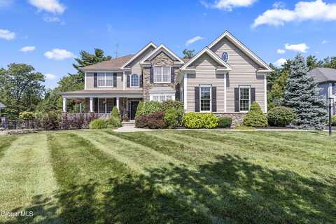 60 Stone Crest Drive, Halfmoon, NY 12118