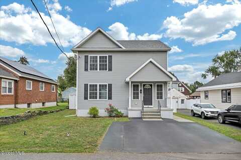 10 Old Pine Avenue, Colonie, NY 12205